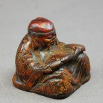 Antiker feinst geschnitzter Stempel / Seal in Bernstein