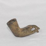 Antikes Fragment einer Buddha Hand in Bronze