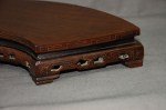 Seltener Holzstand mit Silbereinlagen
