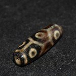 Tibetische Achat Dzi Perle mit 9 Augen
