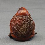 Antiker fein geschnitzter Buddha der langen Augenbrauen