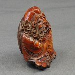 Antiker fein geschnitzter Buddha der langen Augenbrauen