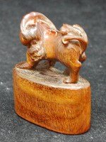 Antiker Stempel / Seal in Tierhorn / Antler Chilong