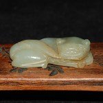Antikes kleines Jade Beast als Anhänger