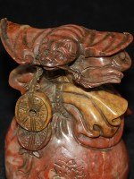 Antiker Stempel / Seal mit Bat, Money und Wolken