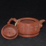 Antiker Yiying ZiSha Teekrug mit Plum