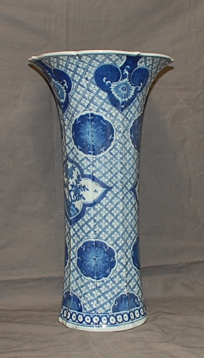 Antike seltene B&W Trumped Vase