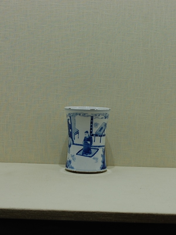 Antiker B&W Brush Pot mit Landschaft und Personen