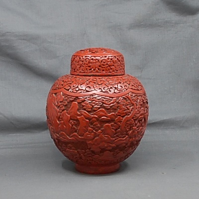 Antiker Ginger Jar Cinnabar Laquer mit Szenen