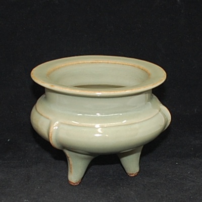 Antiker Tripod Longquan Celadon Incense Burner Song Dynastie