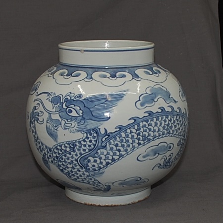 Wunderschön B&W bemalter Jar aus Korea mit Drachen