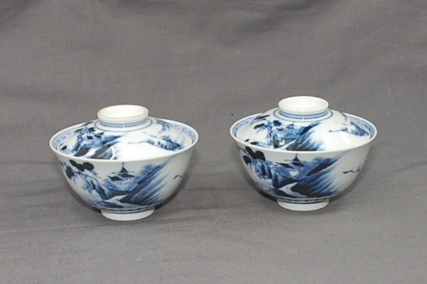 Paar antike HIRADO Bowls Meiji Periode