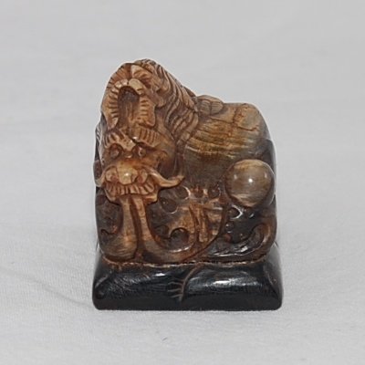 Antiker Stempel / Seal mit Drachen in Ox Horn